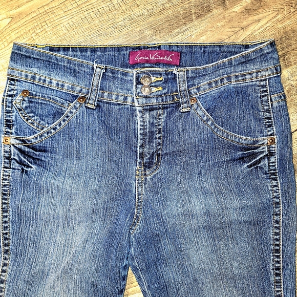 Gloria Vanderbilt Size 8P Medium Rise Boot cut jeans - Picture 4 of 6